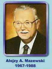 [Mazewski pix]