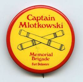 [Mlotkowski button]