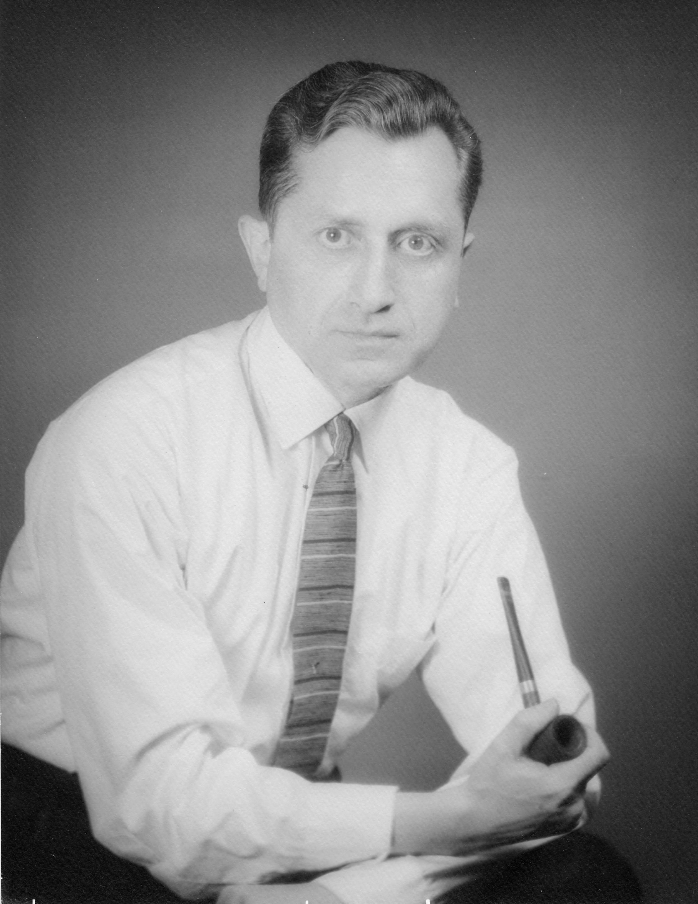 [Photograph from T. Wittlin Collection]